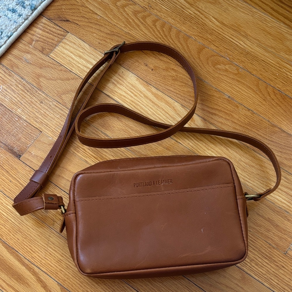 Portland Leather Chestnut Brown Leather Toaster Crossbody Bag